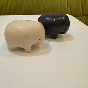 Ceramic Elephant Salt & Pepper Shakers - Cream and Black